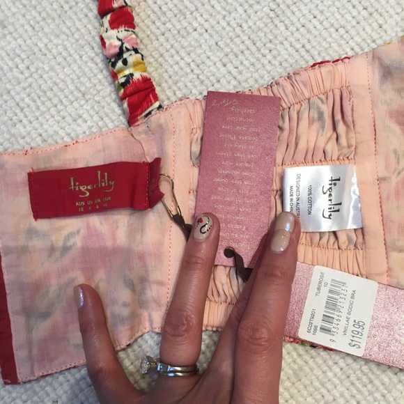 ✨NWT Tigerlily Vnillae Bodic Bra/Bralett Crop Top✨ - Picture 7 of 7